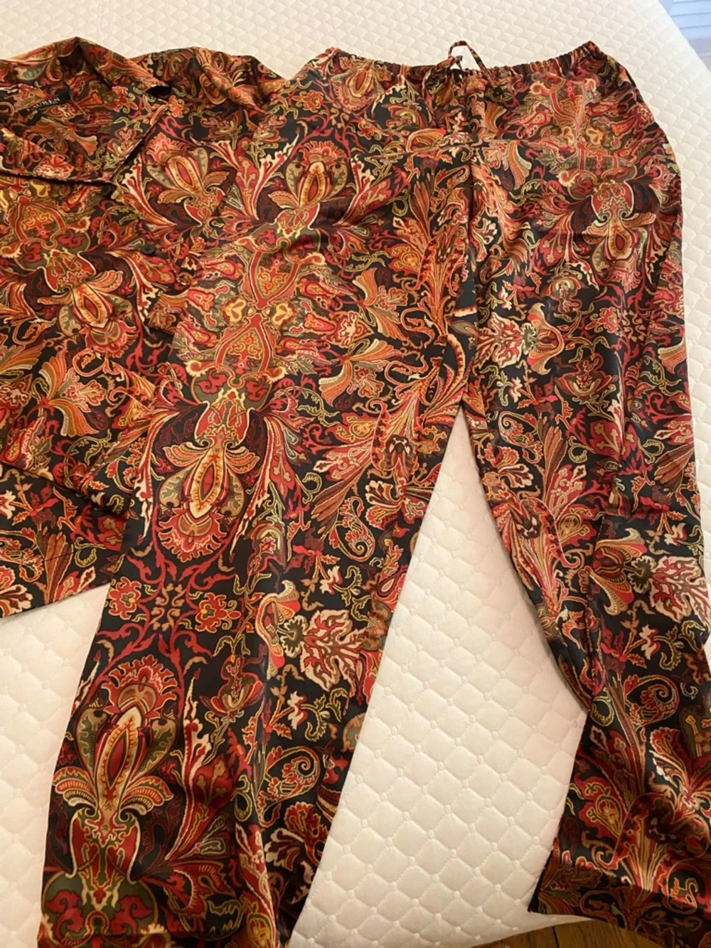 Ralph Lauren Multicolor Paisley Lounge Set - Picture 4 of 4